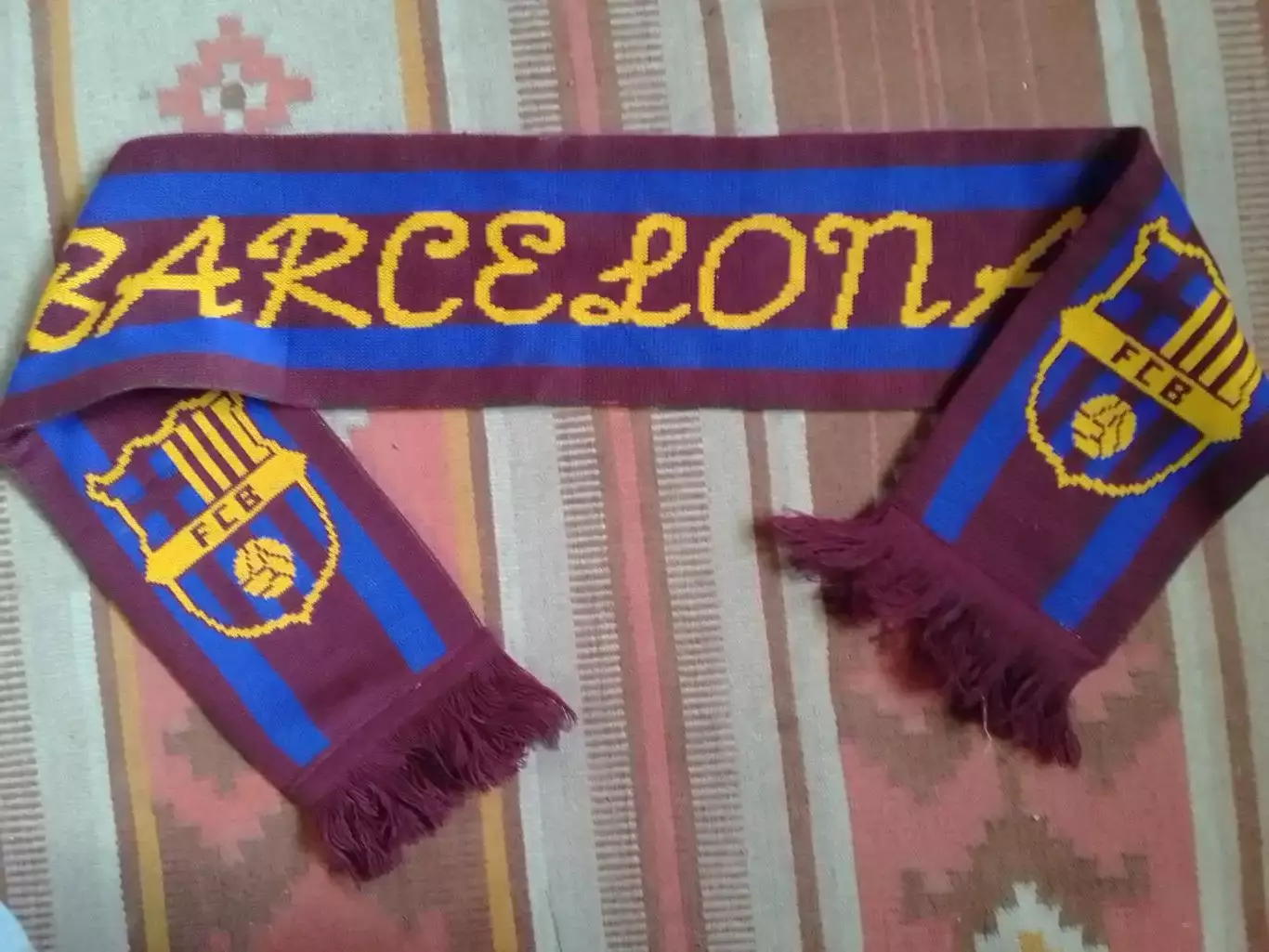 BARCELONA. БАРСЕЛОНА. (Шерсть 135 Х 16 см.) Оптом скидки до 30%. стр