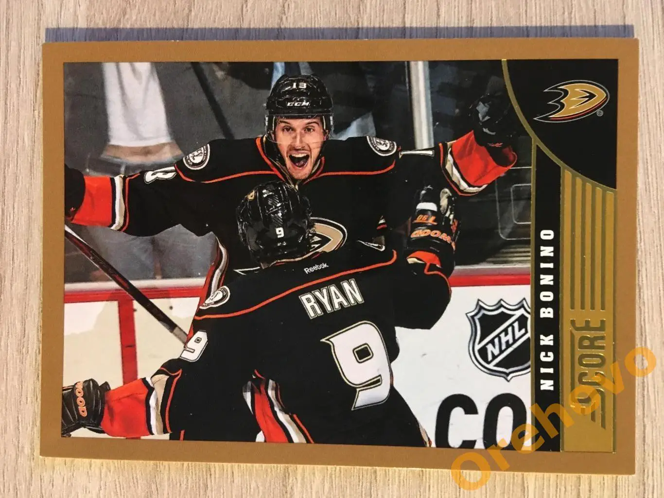 Nick Bonino Анахайм No. 17 gold 2013-14 Score Panini