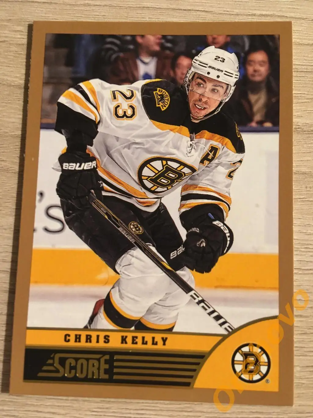 CHRIS KELLY Бостон No. 35 gold 2013-14 Score Panini