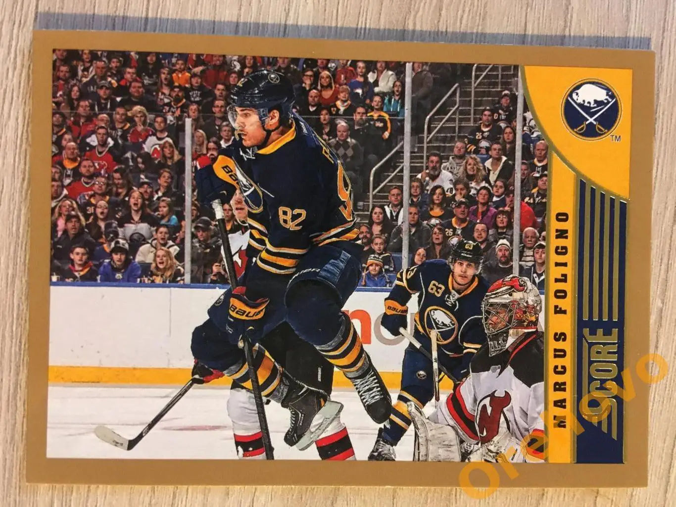 MARCUS FOLIGNO Баффало No. 51 gold 2013-14 Score Panini