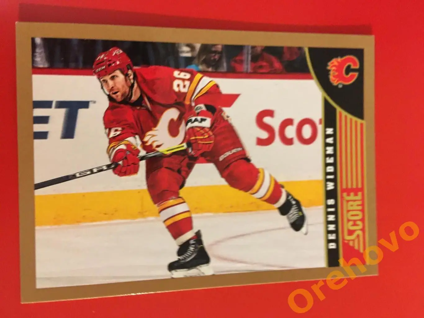 DENNIS WIDENAN Калгари No. 68 gold 2013-14 Score Panini