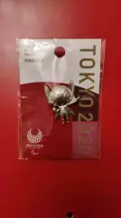 Значок. Олимпийские игры 2020 Токио Япония маскот( официальный/цанга)