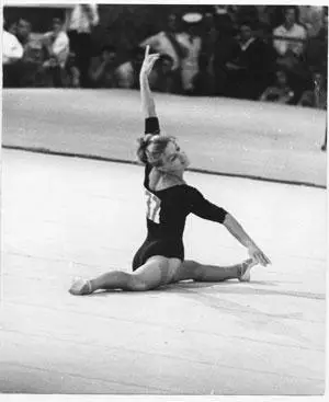Спортивная гимнастика. Фото (оригинал). РАРИТЕТ! Полина Астахова. ОИ-1960