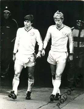 Футбол. Фото (оригинал). Алексей Михайличенко, Василий Рац (Динамо Киев). 1987