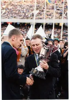 Футбол. Фото (оригинал). А.Шевченко, Г.Суркис (Динамо Киев). 1997