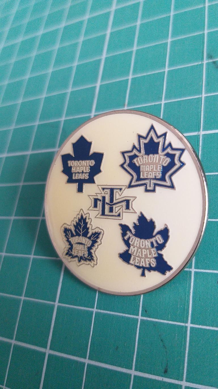 NHL ХК Торонто Мейпл Лифс лого 3. 2