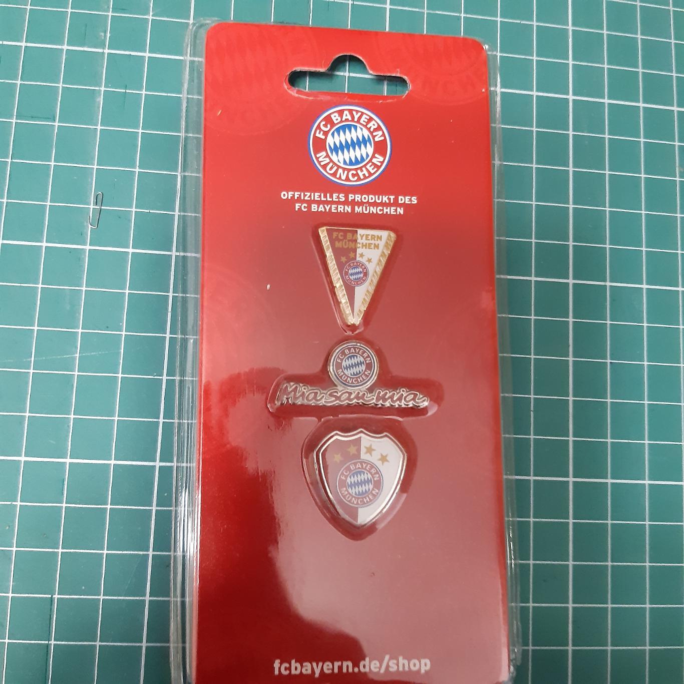 ФК Бавария ( FC Bayern)