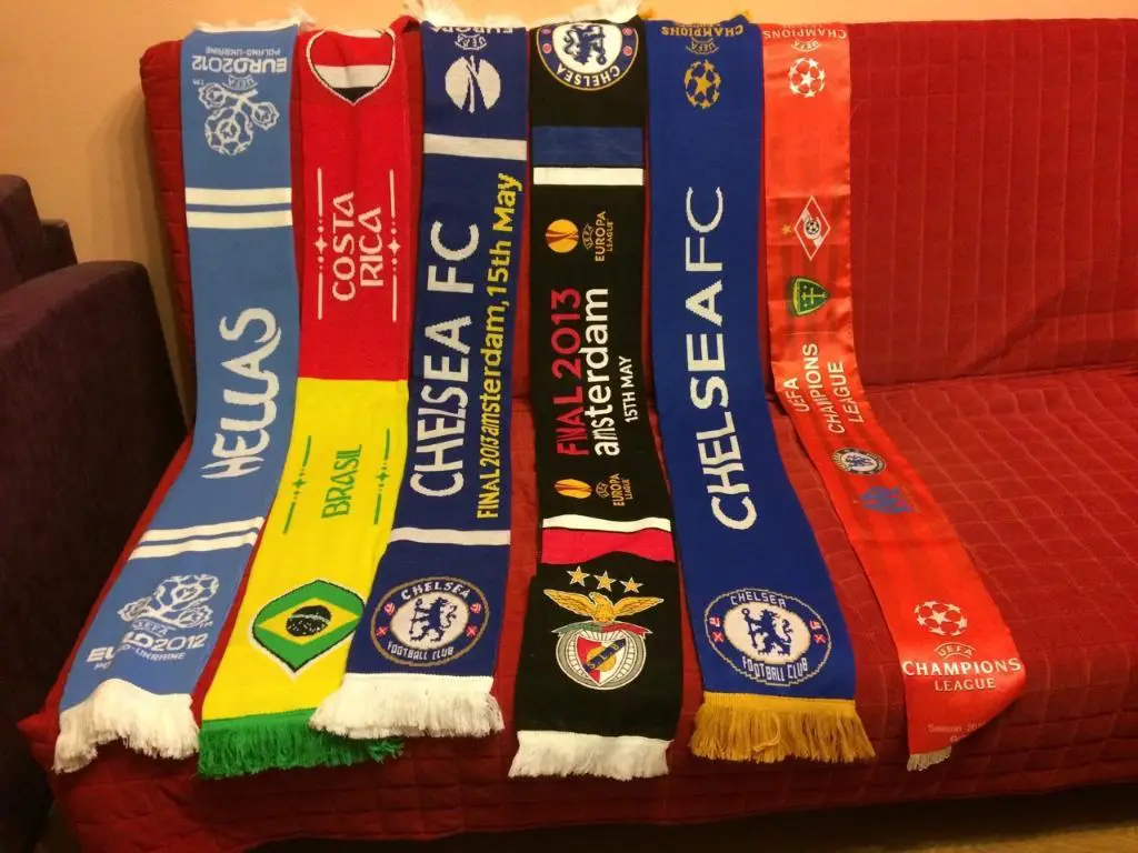 Матчевые футбольные шарфы 3