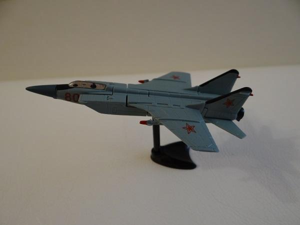 Самолёт МиГ-31 Истребители Ландрин Мировой арсенал (08)