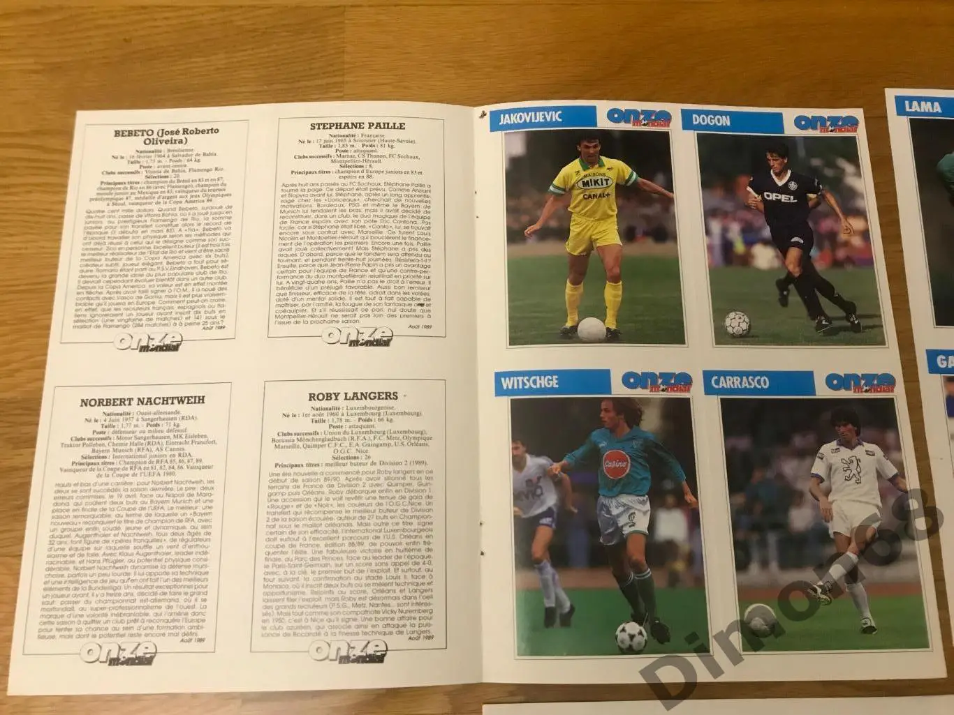 20 карточек игроков из журнала онзе/ мондиаль и MONDIAL 1