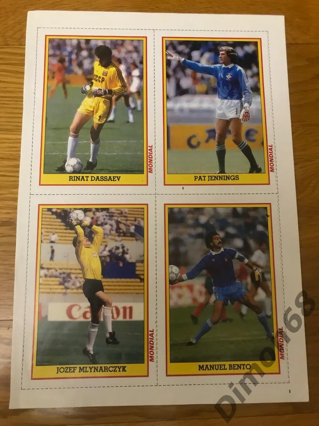 12 картонки игроков мира из журнала онзе/ мондиаль и MONDIAL 4