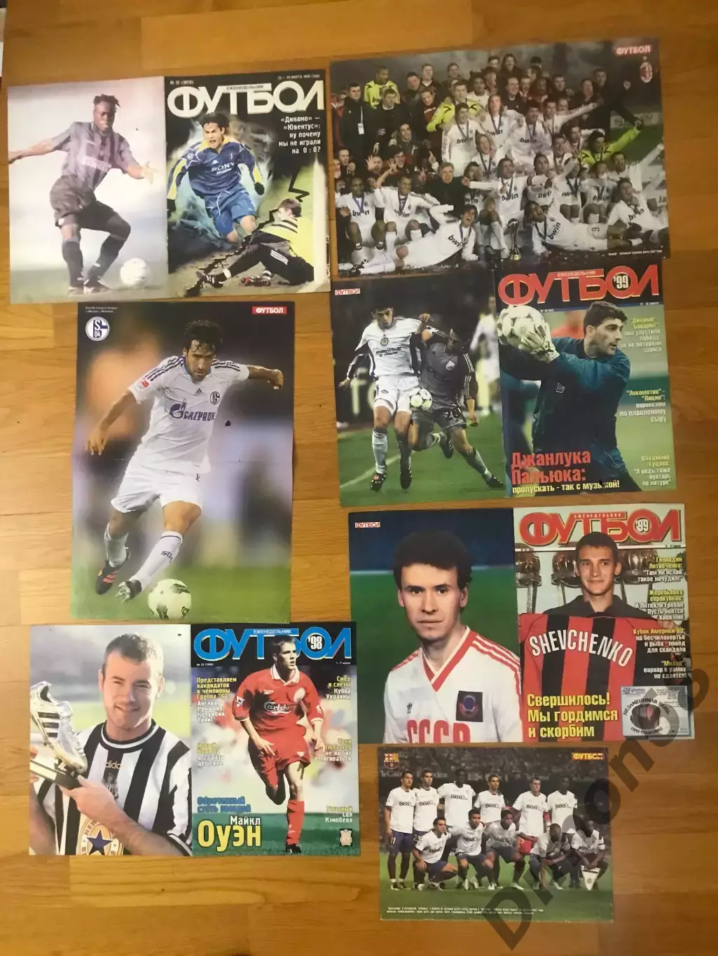 16 постеров команд и сб ; 6 постеров игроков 1