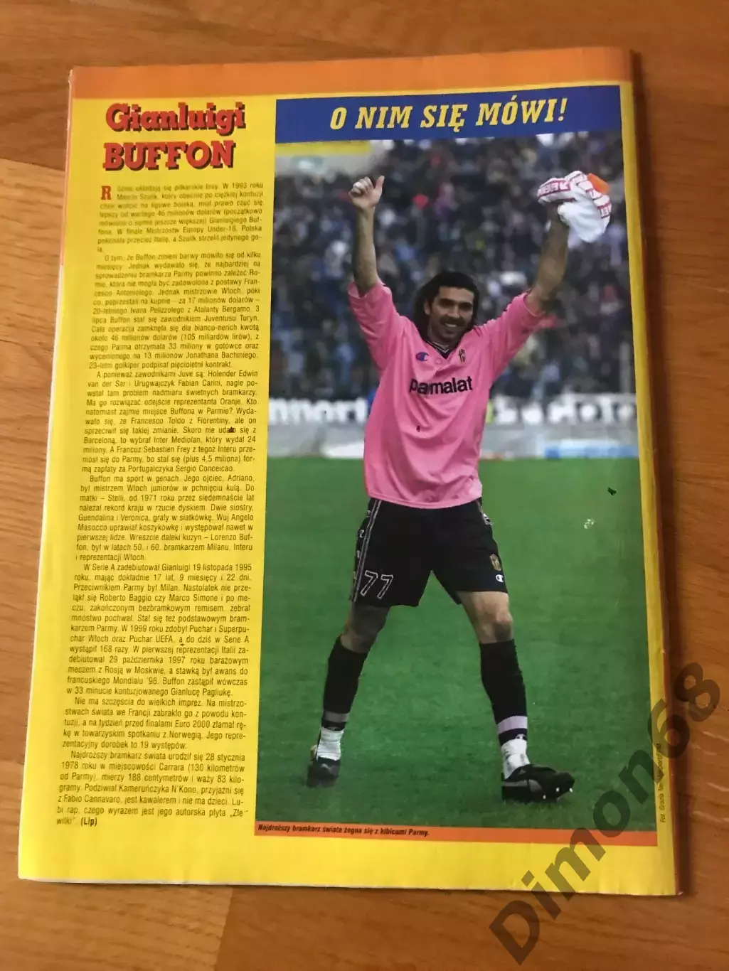 Pilka nozna номер 28 2001г без центрального постера а3 1