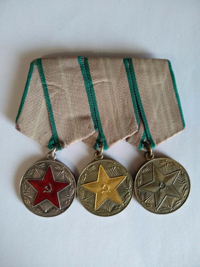 Комплект медалей СССР. За 10, 15, 20 лет безупречной службы. Вооруженные силы