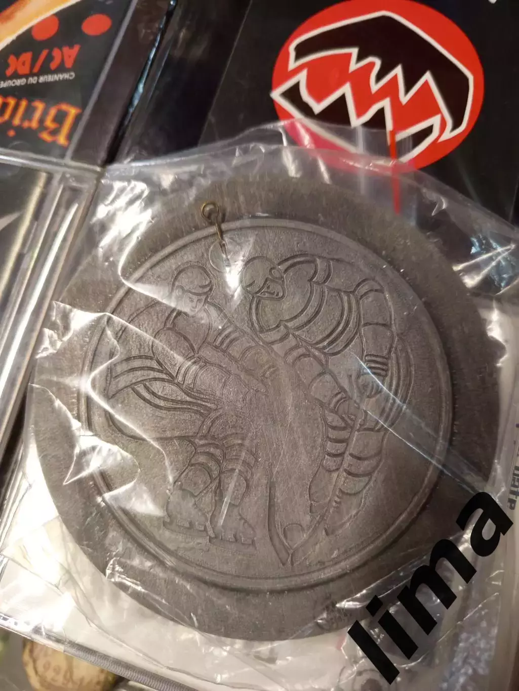 Редкая Тарелка металл хоккей Чемпионат мира и Европы Москва 1979 год 10 см 1