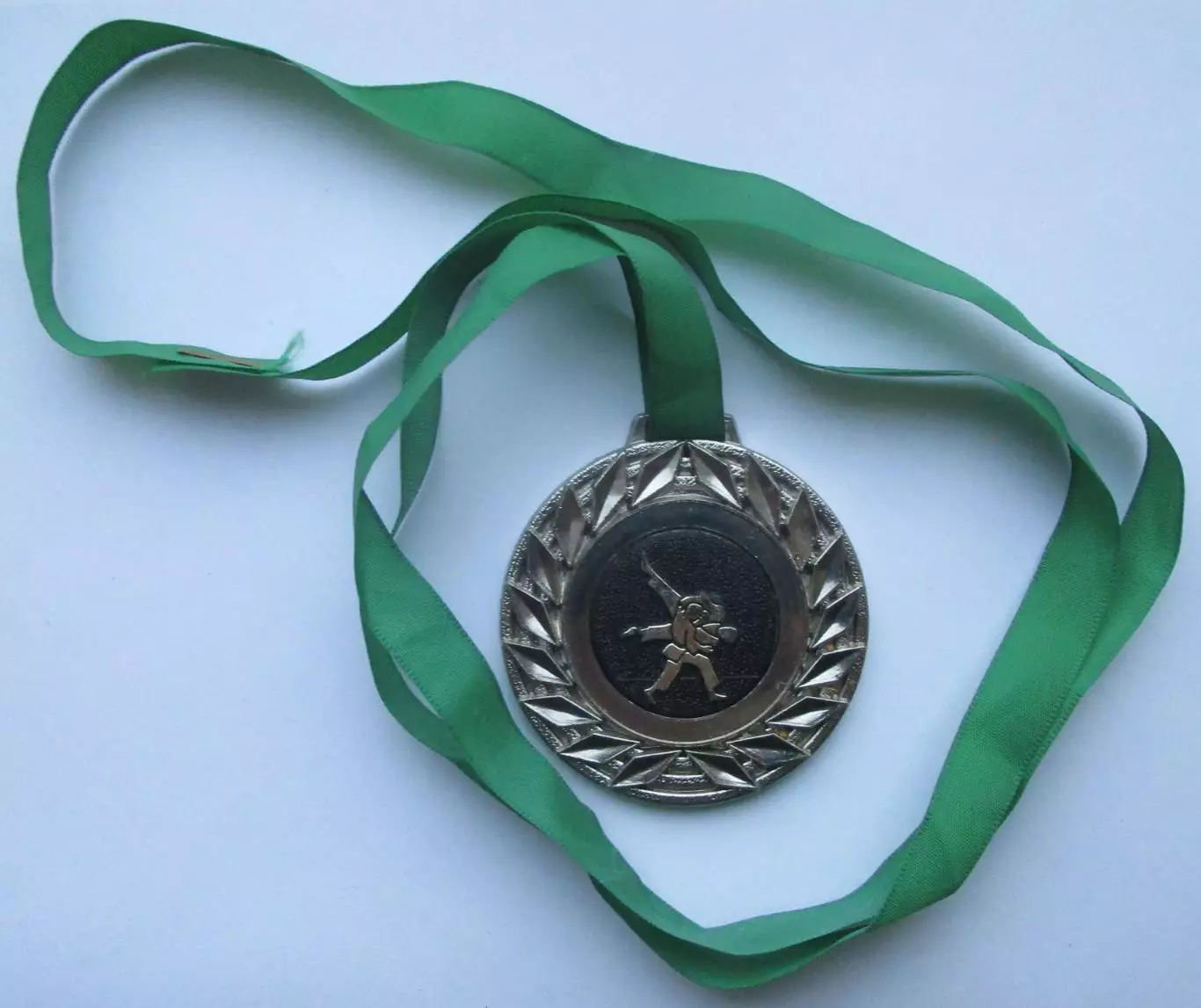 Спортивные медали. Франция. Дзюдо. С лентой. 4 4