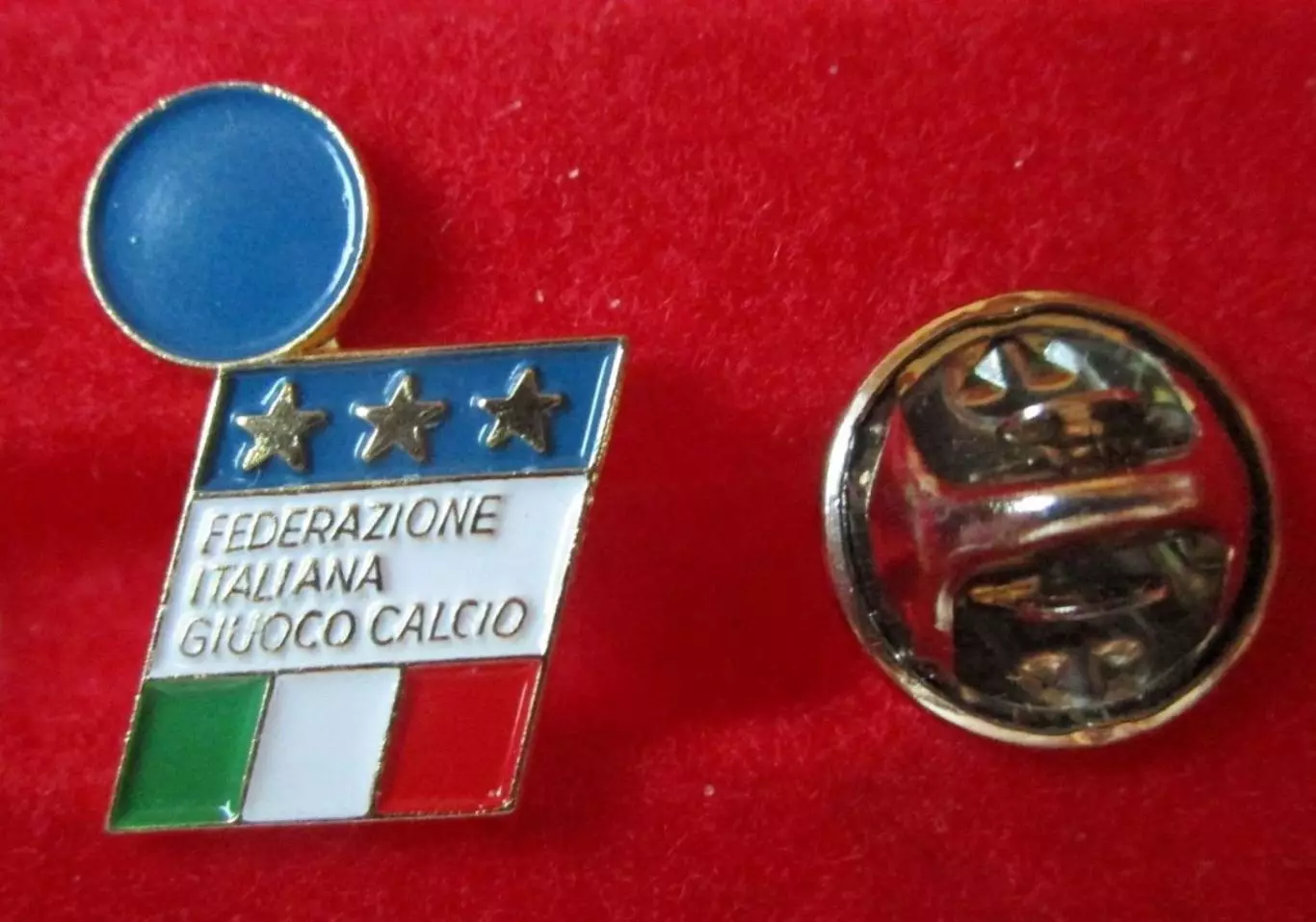 Значки. Спорт. Футбол. Итальянская федерация футбола.