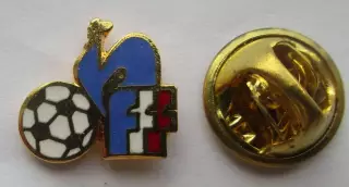 Федерация футбола Франции ( Эмаль. Arthus Bertrand )