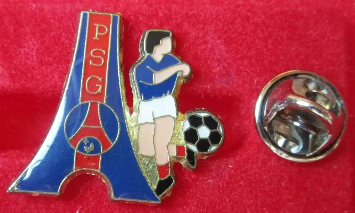 Футбольный клуб - Пари Сен-Жермен. 4