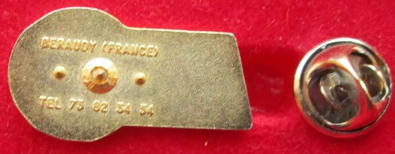 Франция. Футбол. Футбольный клуб - Сент-Этьен. 1 1