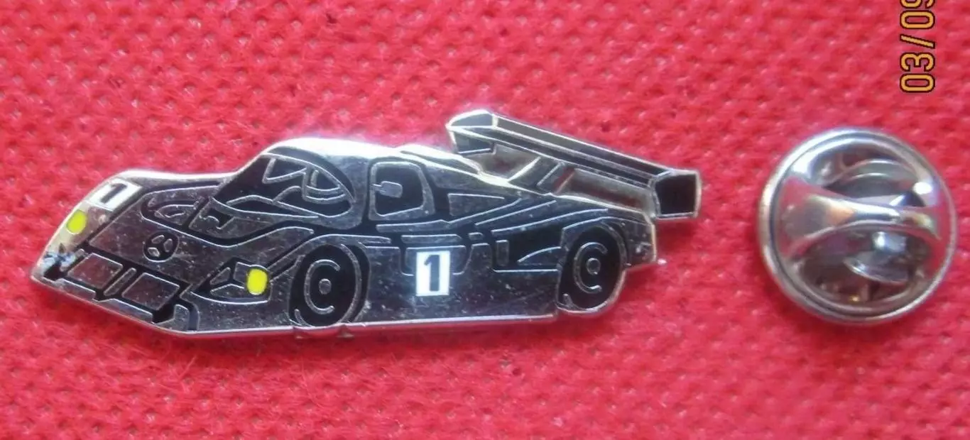 Автомобили - Спортивный автомобиль Мерседес