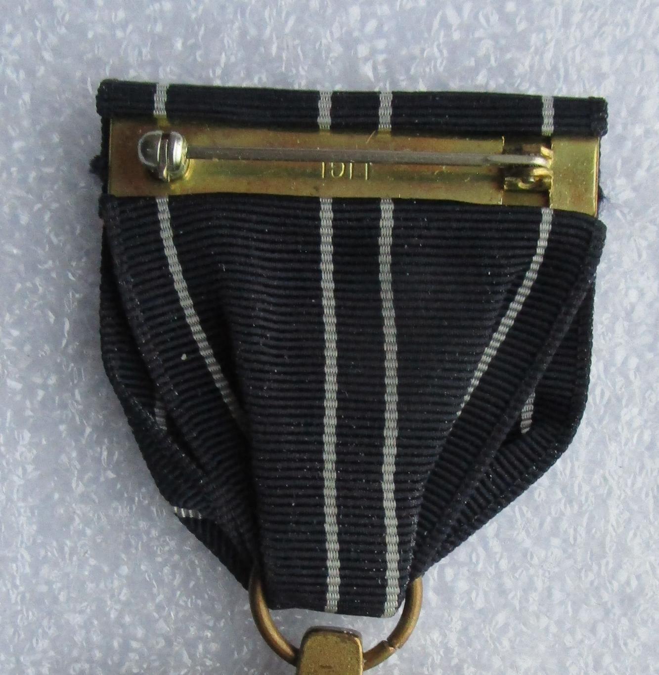 Медаль «За меткую стрельбу из винтовки» для Береговой Охраны Вооруженных Сил США 3