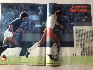 Voetbal international Постер 5