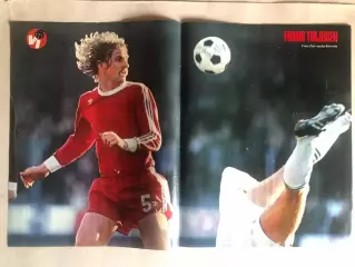 Voetbal international Постер 25