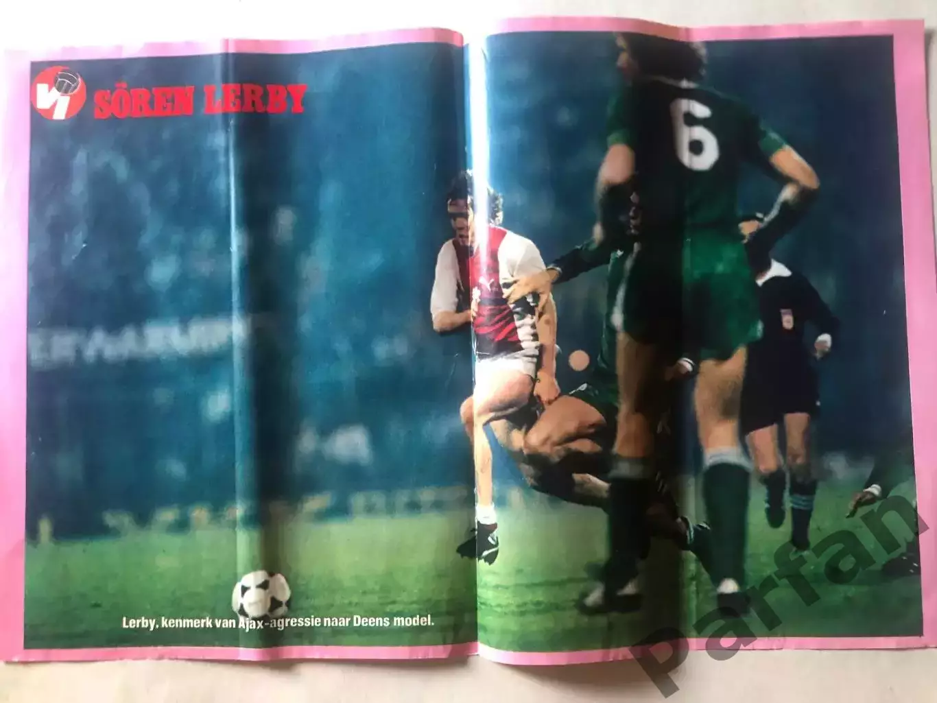 Voetbal international Постер 27