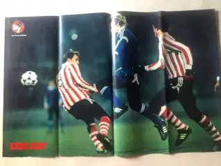 Voetbal international Постер 33