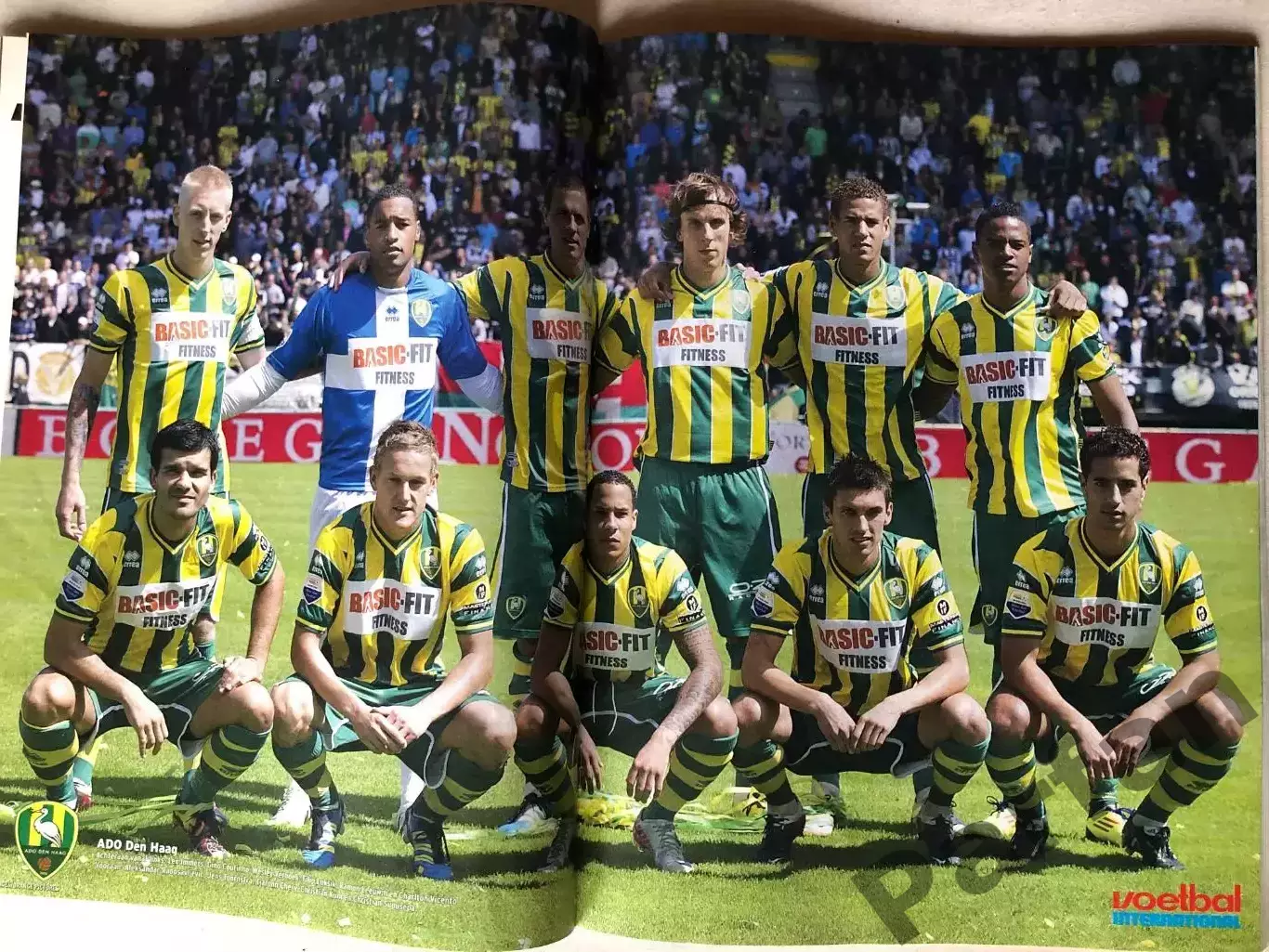 Voetbal international 2011 №38 Ден Хааг 1
