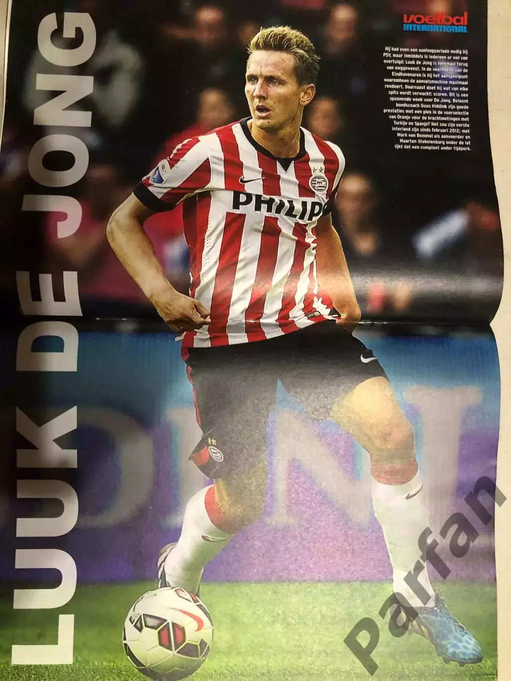 Voetbal international 2015 №11 1