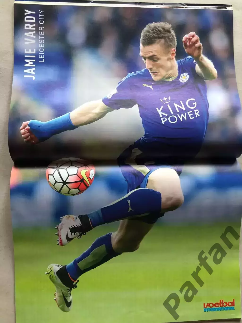 Voetbal international 2016 №15 1