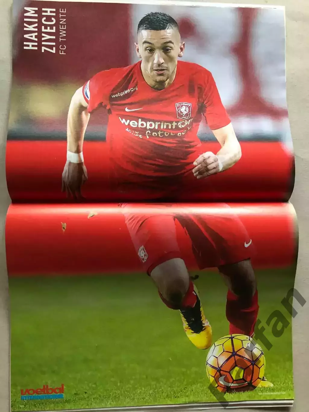 Voetbal international 2016 №18 1
