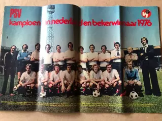 Voetbal international 1976 Постер ПСВ Ейндховен