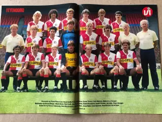 Voetbal international 1984 Постер Феєнорд