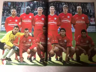 Voetbal international Постер Твенте 4