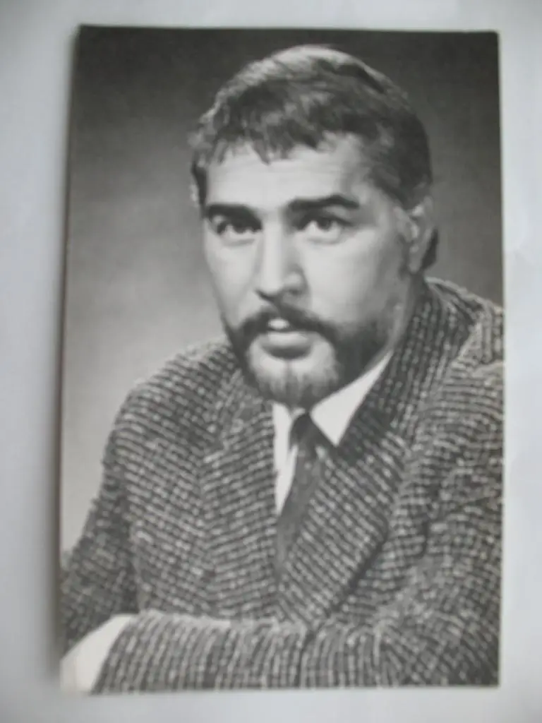 Открытка. Отар Коберидзе