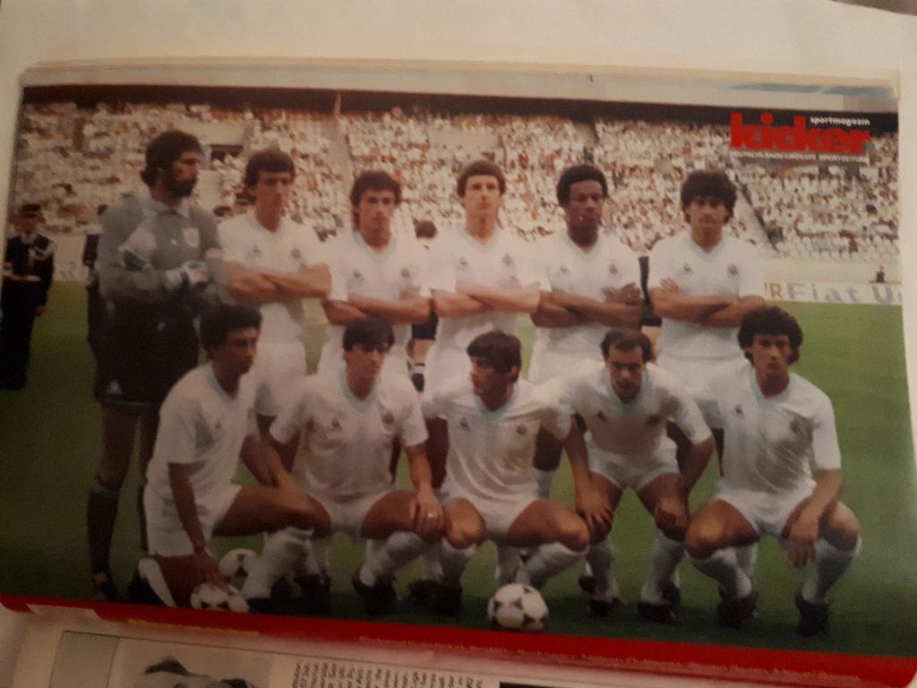Футбол, Постер Уругвай 1986 Кикер /Kicker/Стадион