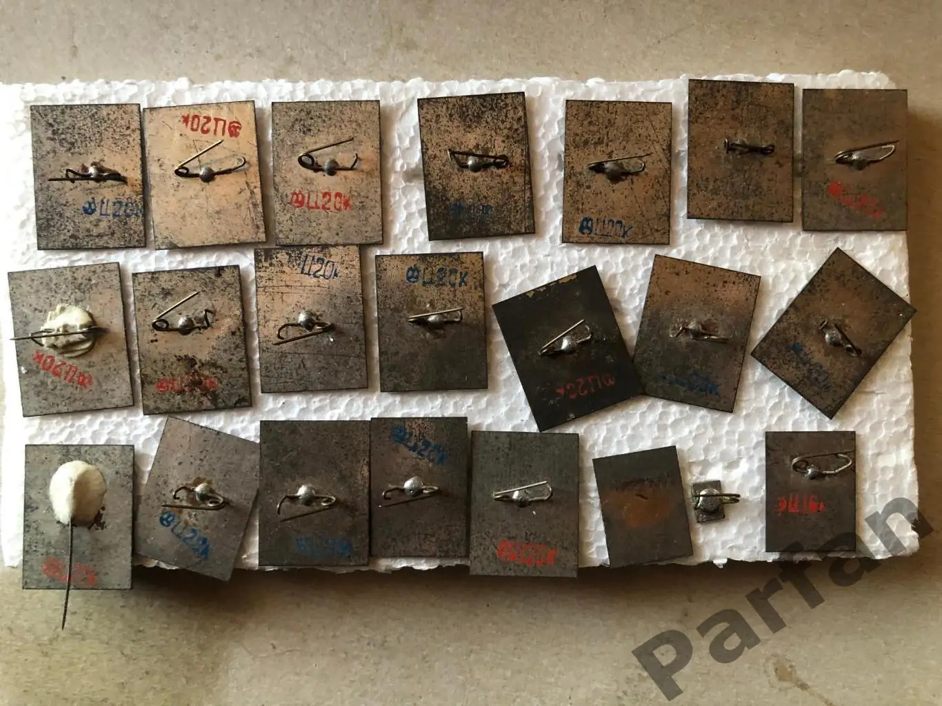 Знаки Динамо Київ 1