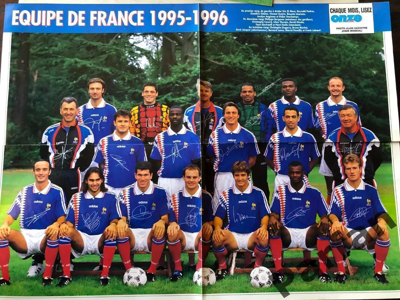 ONZE Постер Франція