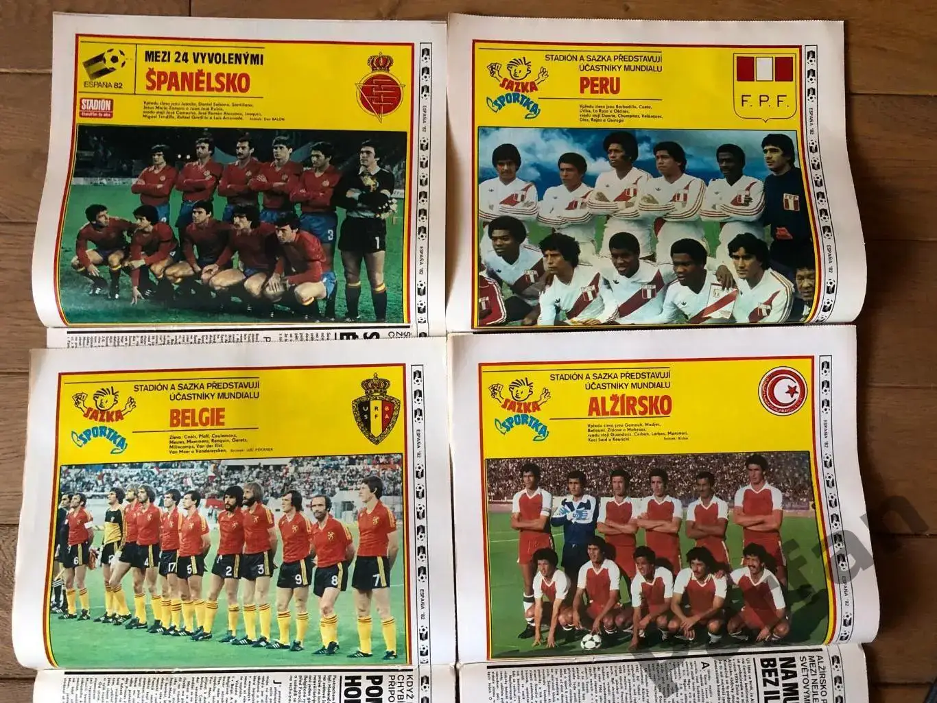 Stadion Чемпіонат Світу 1982 лот 25 журналів 1