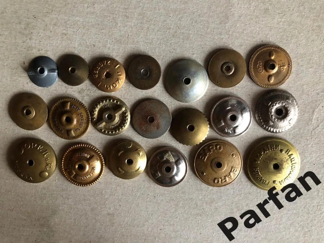 Знак Закрутка Гайка Винт Лот 20 штук