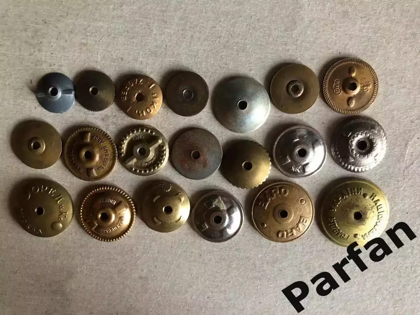 Знак Закрутка Гайка Винт Шайба Лот 20 штук