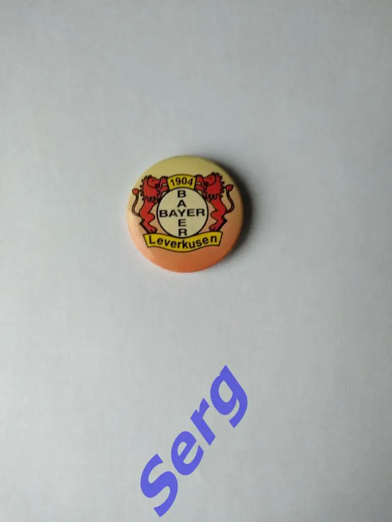 Значок футбол Байер Леверкузен