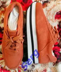 Кроссовки женские из натуральной замши. Размер 41