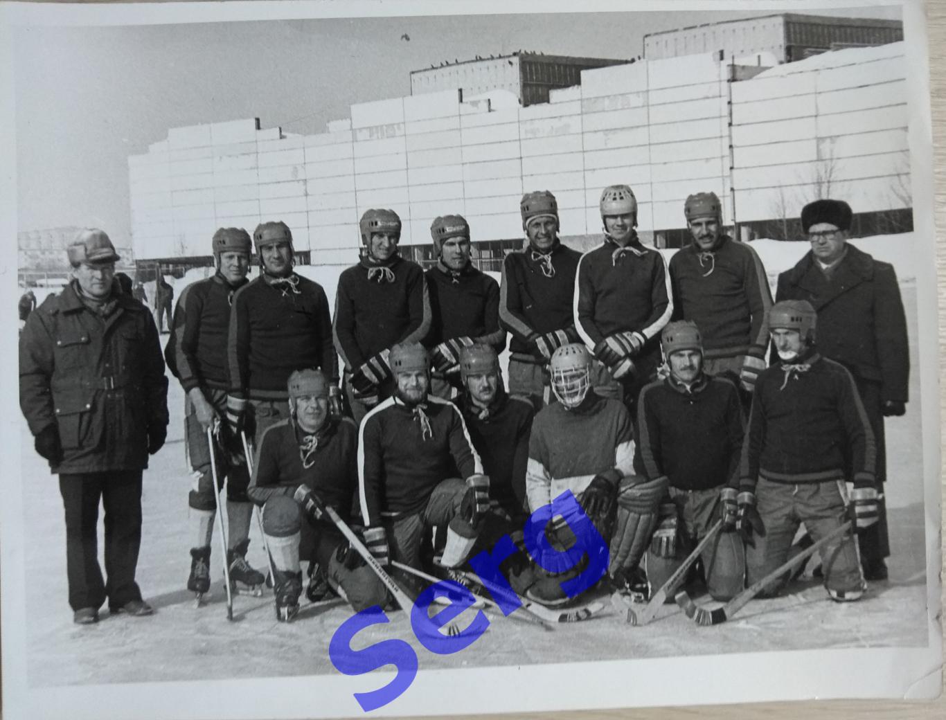 Команда Сура Пенза. Хоккей с мячом. 1985 год