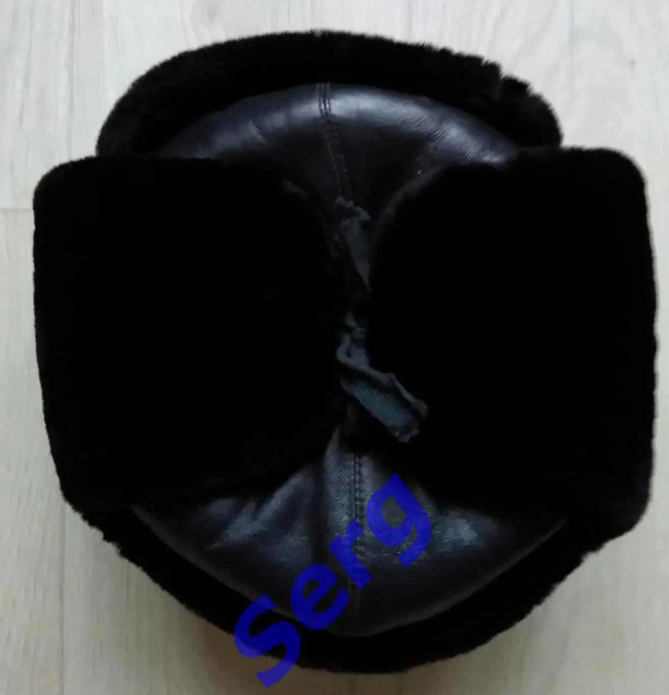 Шапка зимняя, мужская, комбинированная. 60 размер.