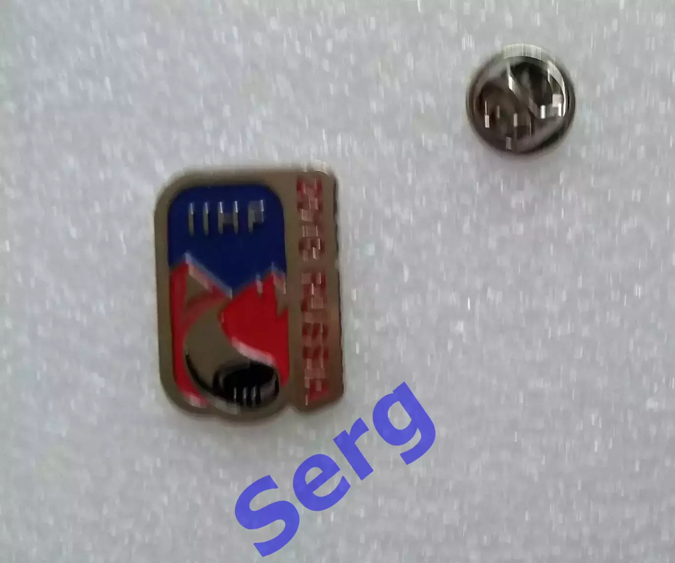 Значок Чемпионат Мира по хоккею до 18 лет. Магнитогорск, Челябинск 2018 год.