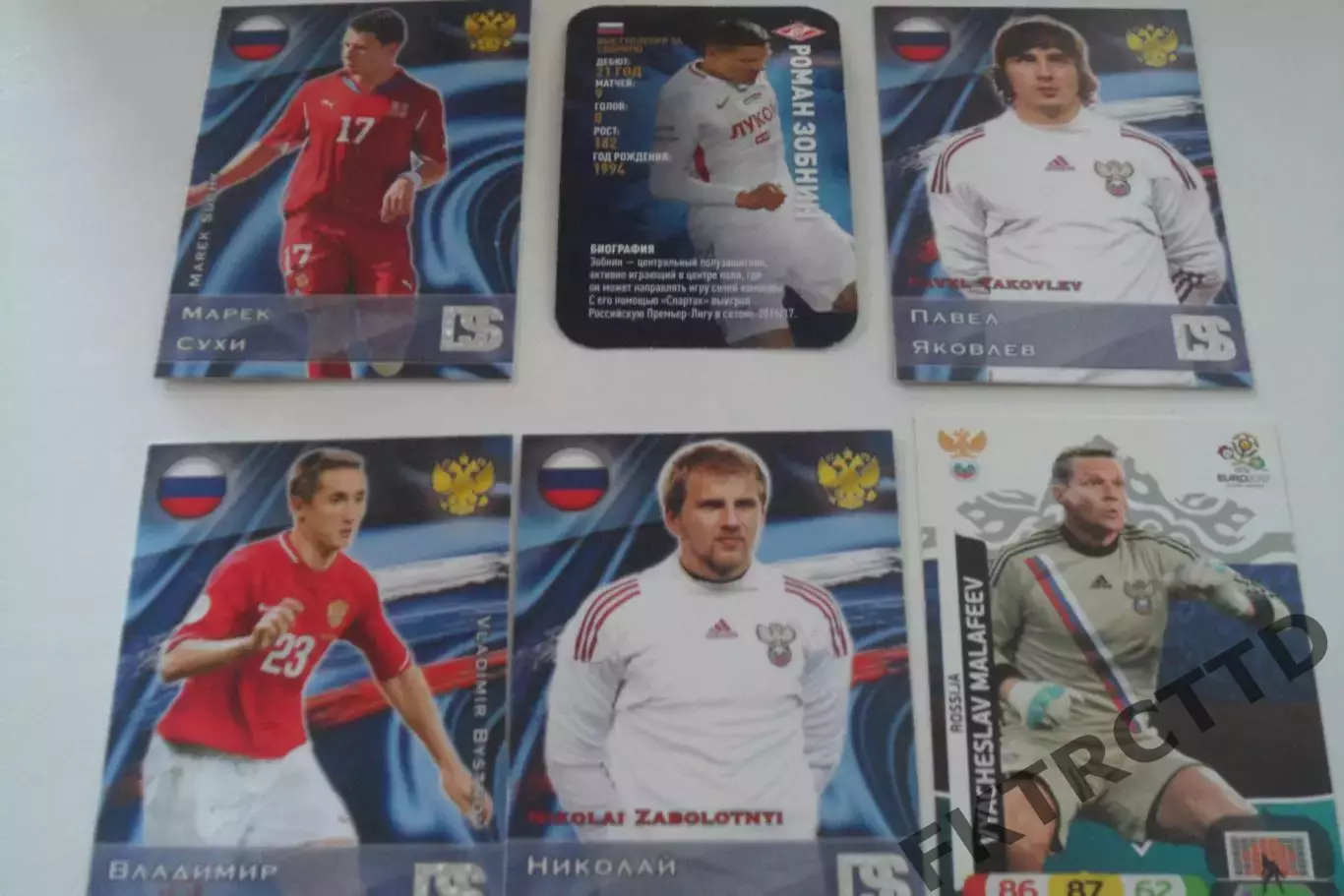 ФУТБОЛ-карточка-ФУТБОЛ разное за все 6 шт